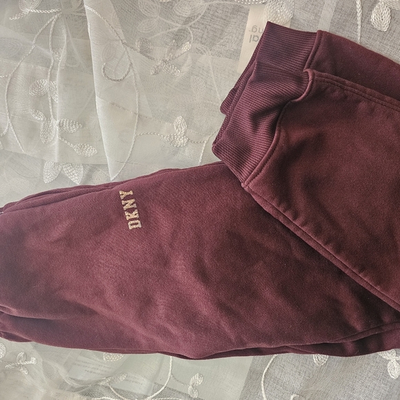 DKNY sweatpants/ joggers kids size 8 - Picture 2 of 6
